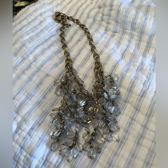 Assorted necklaces - Picture 16 of 16